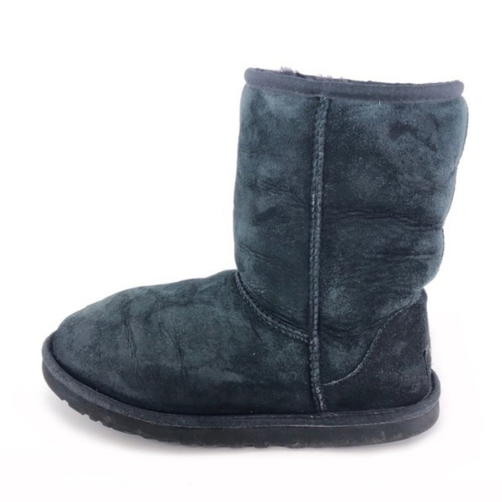UGG Classic Short Sheepskin Winter Boots 8